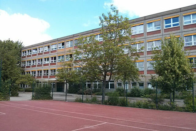 Gebäude der Ebereschen Schule in Marzah